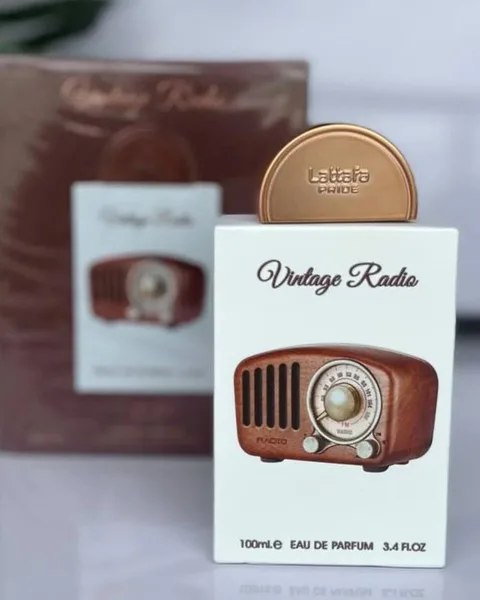 VINTAGE RADIO