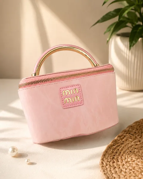 Ladies pink hand bag