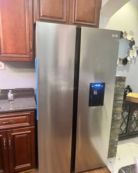 Fridge freezer