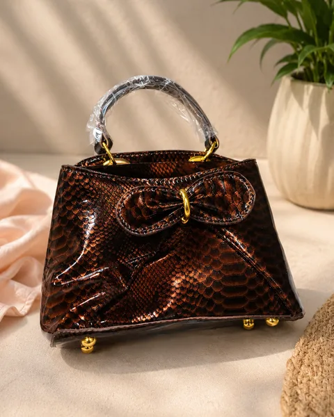 Hand bag
