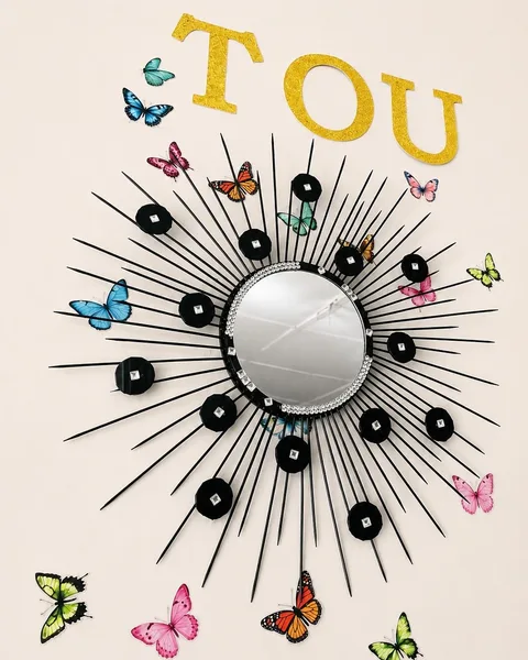 Handmade mirror design