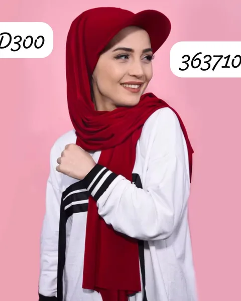 Women’s scarf with hat